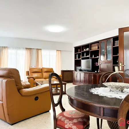 Casa Abadia דירה *